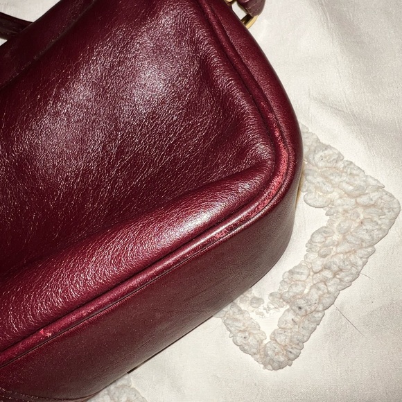 Vintage Burgundy Aigner crossbody bag - Picture 4 of 5